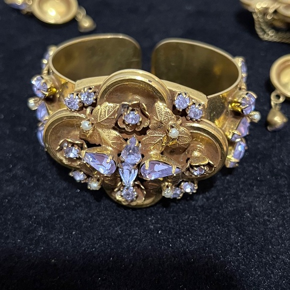 Vintage Bracelet, Earrings, Brooch - Picture 6 of 9